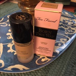 Too Faced - Born This Way Foundation; Warm Beige